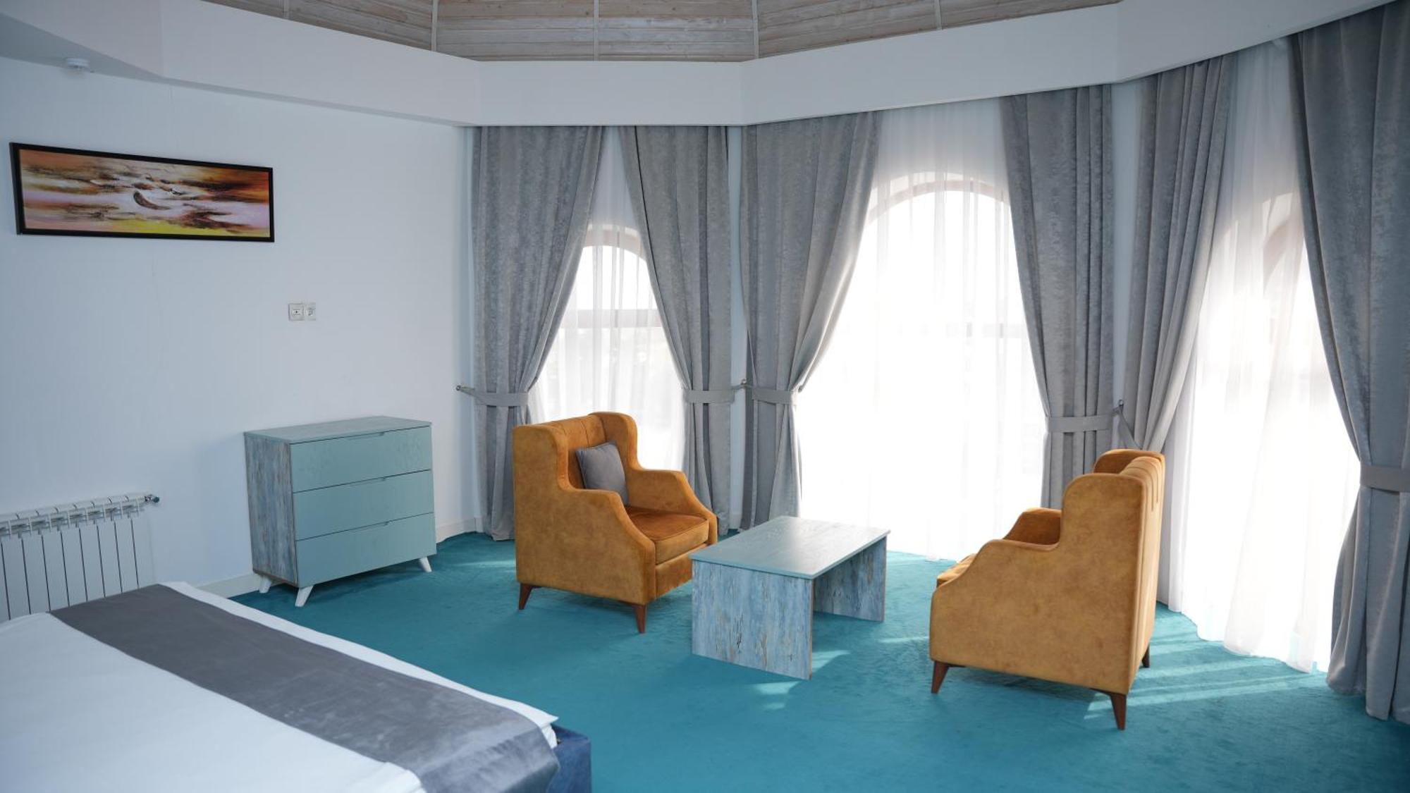 Maricel Astara Resort Hotel Екстер'єр фото