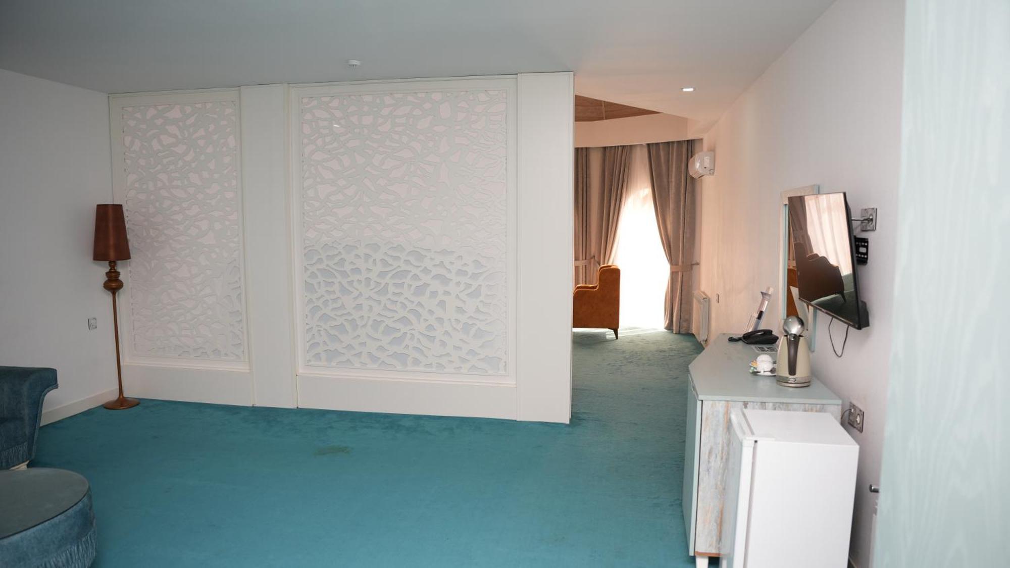 Maricel Astara Resort Hotel Екстер'єр фото